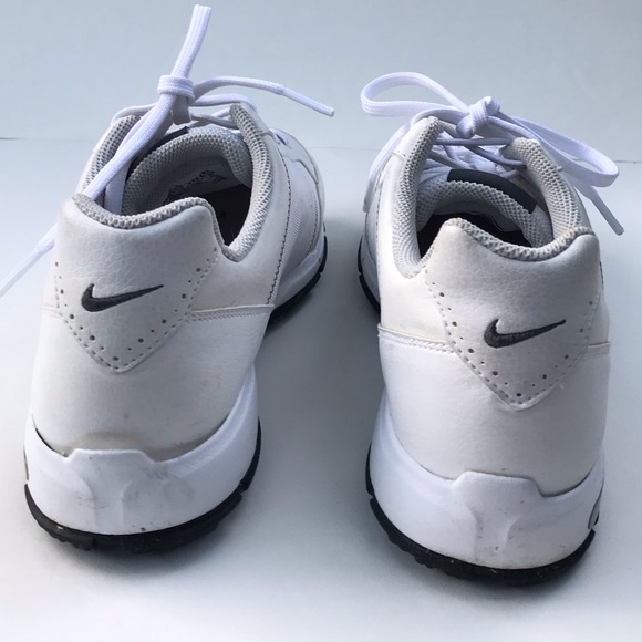 NIKE GOLF SHOE - Picture 4 of 6